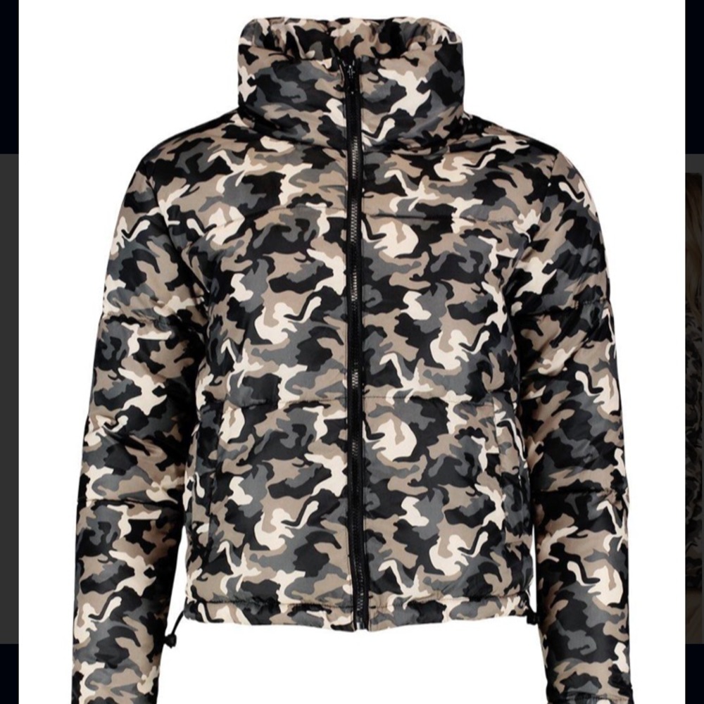 Camo puffer jacket for petite women